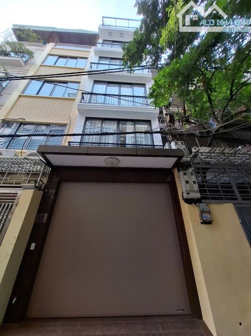 Cho thuê nhà phân lô Nghĩa tân, cầu giấy 55m2x6T thông sàn thang máy, nhà mới tinh