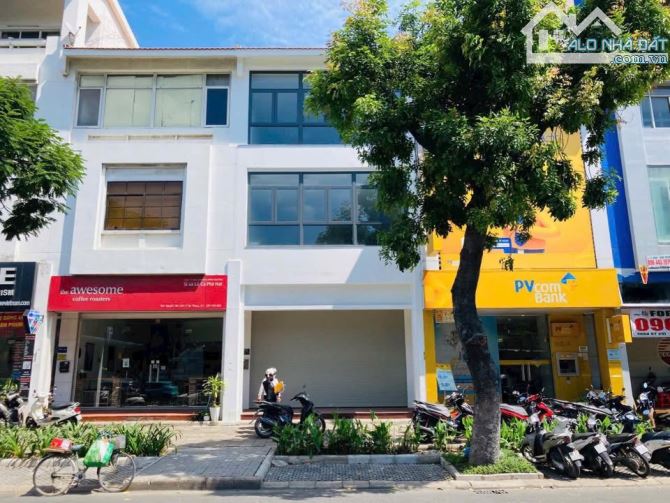 Cho Thuê Nhà Mặt Tiền Nguyễn Văn Linh - Khu Mỹ Toàn - Phú Mỹ Hưng Quận 7