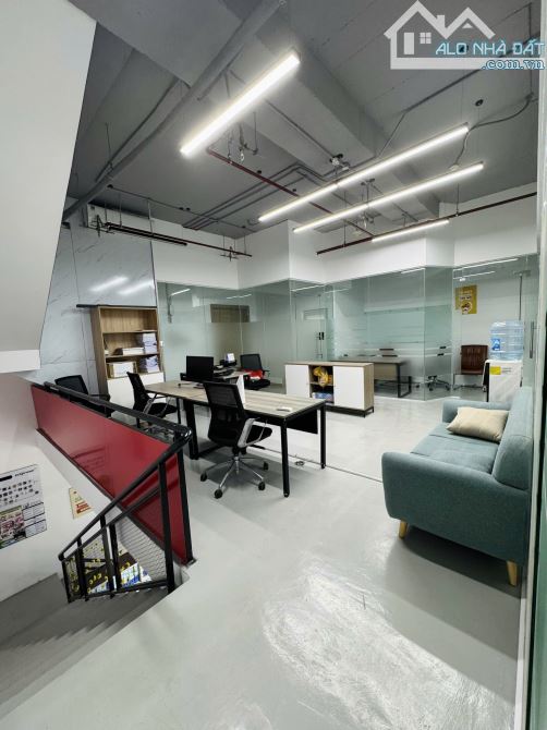 Cho thuê sàn văn phòng tại Sala Đại Quang Minh - DT 200m2 - giá chỉ 50 triệu