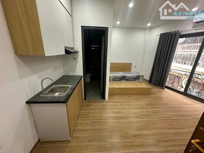 Cho thuê chung cư mini đầy đủ nội thất tiện nghi khép kín PCCC phố Thanh Nhàn Chùa Quỳnh