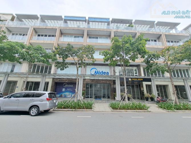 Cho thuê măt bằng văn phòng Shophouse Sala-600m2- Mặt tiền đường Nguyễn Cơ Thạch