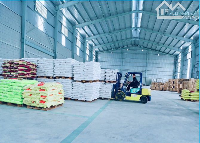 Cho thuê toàn bộ nhà máy độc lập mặt đường TP Hưng Yên , Diện tích 8.200m2.Đầy đủ giấy tờ.