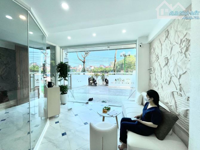 Cho thuê mặt bằng kinh doanh tại Nguyễn Ngọc Nại mặt tiền 7m DT 80m2 nhà mới giá rẻ nhất