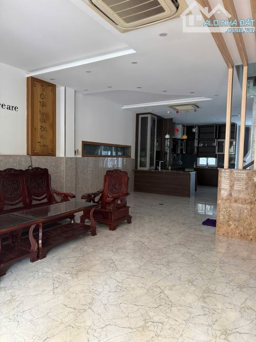 Cho thuê biệt thự compound Jamona Home Resort ngay Hiệp Bình Phước Thru Đức
