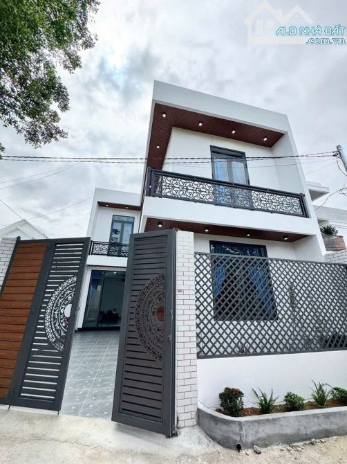 Chủ Giảm 200tr!! Bán Biệt thự xây mới Gần KDL Bửu Long Đường nhựa 8m