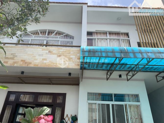 BÁN NHÀ MẶT TIỀN 2 TẦNG ĐƯỜNG BA CU VỊ TRÍ ĐẸP NGAY TRUNG TÂM VŨNG TÀU.407M2 GIÁ 42 TỶ