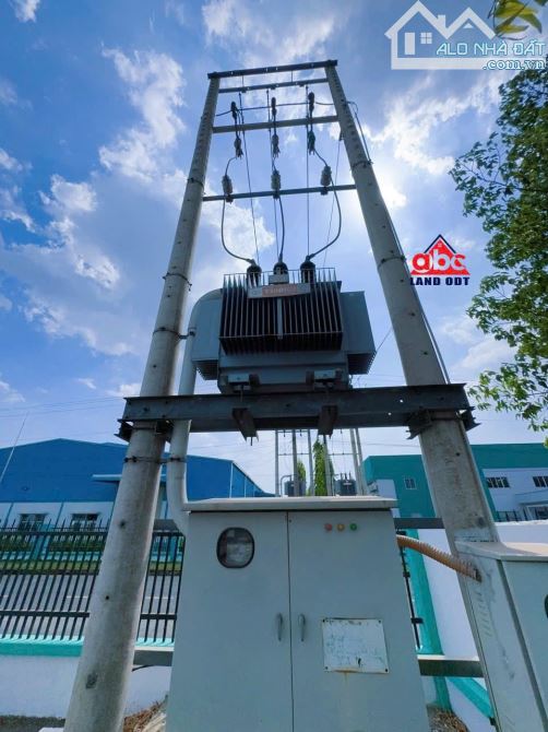 X065 Bán xưởng và đất 1ha trảng bom đồng nai ---------------------------------------- *