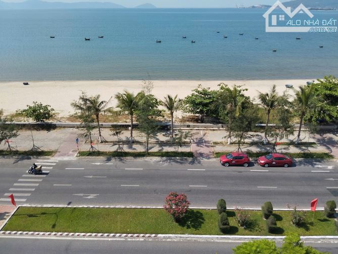 Cho thuê nguyên toà Khách sạn đường Nguyễn Tất Thành 22 phòng + Mặt bằng kinh doanh