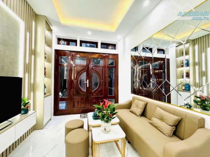 Cho thuê nhà nguyên căn Hà Đình Thanh Xuân 35m 4 tầng