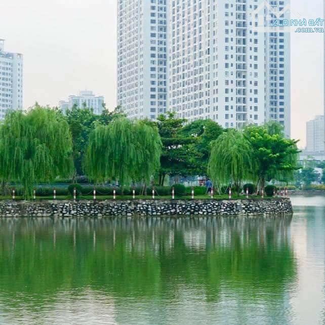 Cho thuê biệt thự 2 mặt tiền Dự án Thành Phố Giao Lưu, 3x triệu, 203m2, giá hợp lý