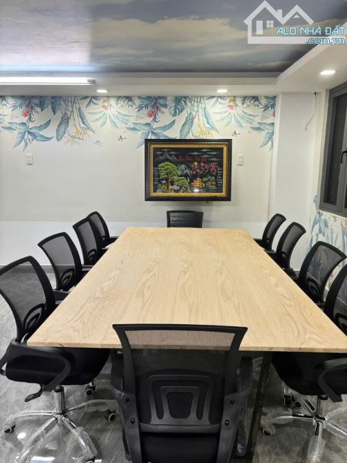 1.5tr/Tháng Cho thuê chỗ ngồi Làm việc Đào Duy Anh P9 Phú Nhuận làm được GPKD luôn