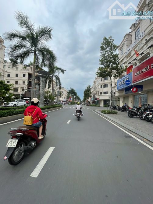 CHO THUÊ 2 CĂN LIỀN KỀ GÓC 2 mặt tiền đường số 3, khu Cityland Park Hills (Thang máy)