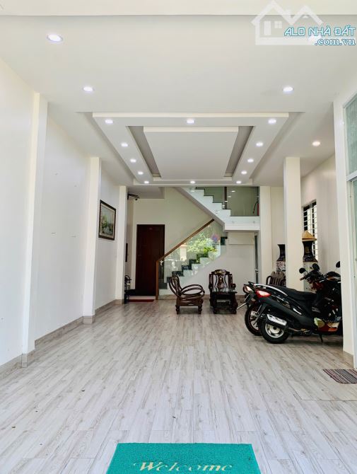 TOÀ CĂN HỘ ĐƯỜNG 2/9 - NGAY CẦU RỒNG - 112M2 - 5 TẦNG - VIEW CÔNG VIÊN APEC -20.8 TỶ