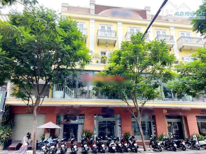 Cho thuê 6 Căn Nhà 4.300m2 – MT Trương Định, Bến Thành, Quận 1 –24mx30m–1T 4L TM-750 Tr.