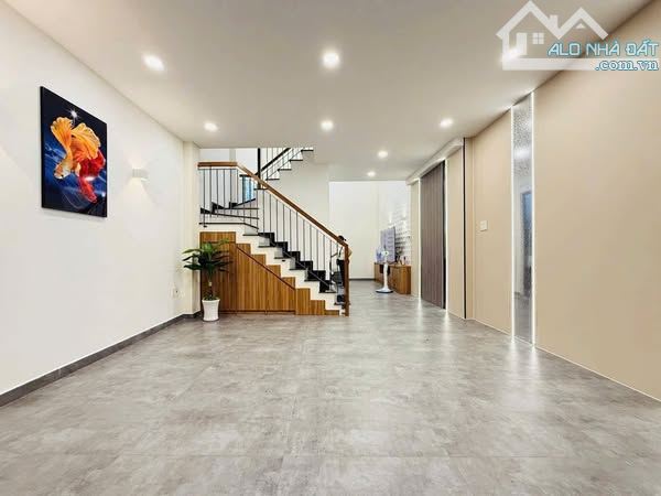 💥💥 MẶT TIỀN NGÔ QUYỀN – NHÀ 3 TẦNG – QUẬN 10 – GIÁ CHỈ 9.54 TỶ