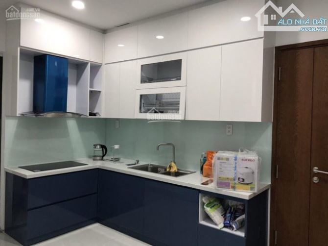 Hot! C/hộ C/cư giá rẻ ở liền khu Bàu Cát 2 có thang máy thẻ từ 2PN/2WC 75m2 có NT 9tr TL