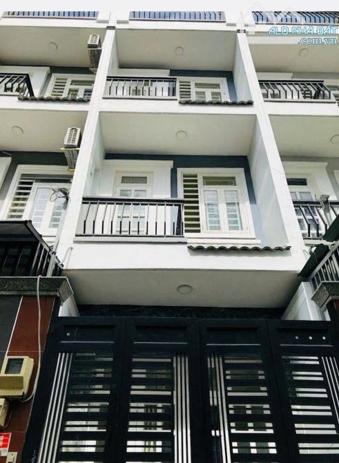 Chủ Chuyển Vào TT Nhượng Lại Căn Nhà 4 Tầng 4pn 2.69 tỉ