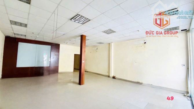 Cho thuê nhà mặt tiền đường 30/4 trung tâm Biên Hoà