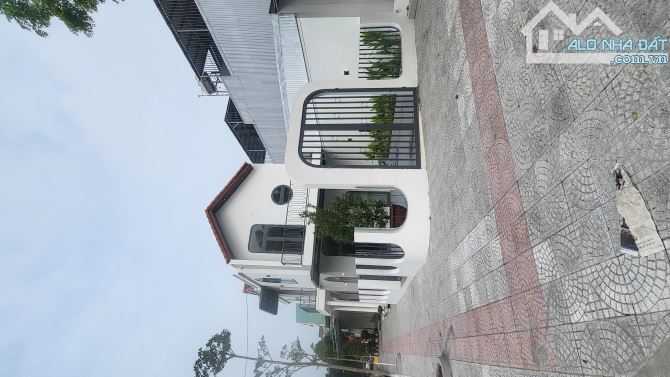 Nhà 2 MẶT TIỀN SÂN VƯỜN-Gần LÊ ĐẠI HÀNH- Đường 7m5-6tỷ900