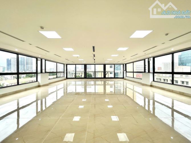 Đa dạng mô hình kinh doanh - cho thuê sàn tại phố Trần Thái Tông - 200m2