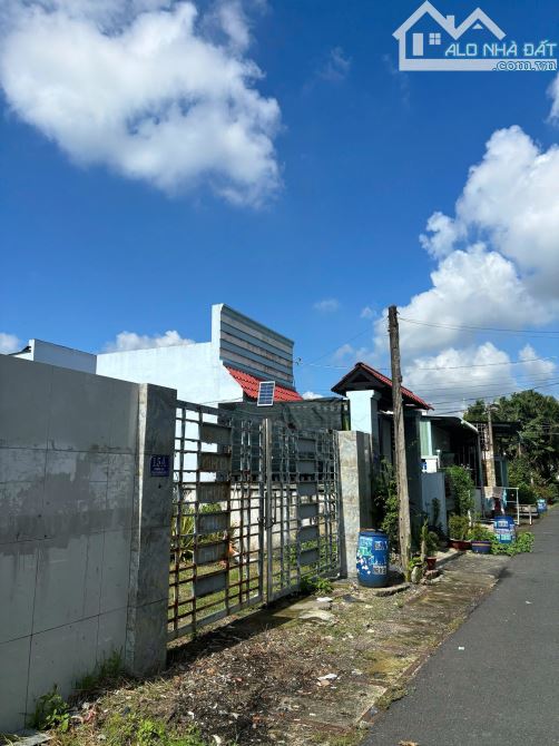 Chủ qua nước ngoài định cư, cần bán lại 340m2 đất ở mặt tiền đường số 29, Tân Thông Hội