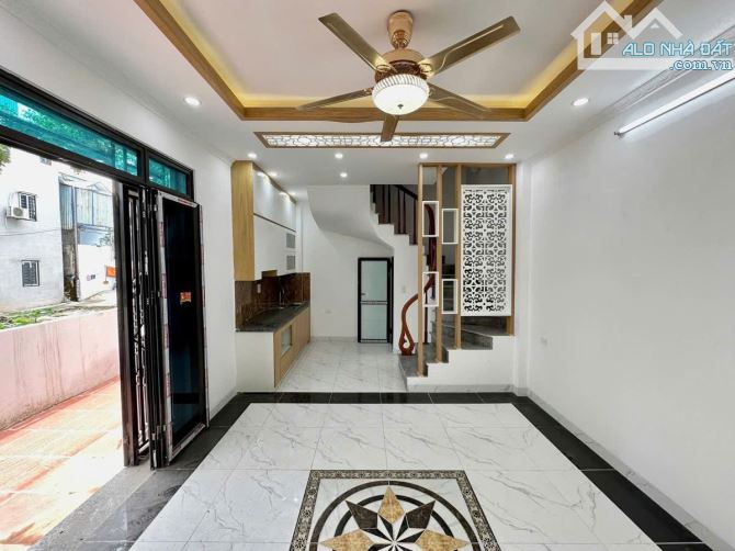 Cho Thuê Nhà Nguyên Căn Phố Phụng Châu Chương Mỹ 32m2 4T 3PN Full Nội Thất Kinh Doanh ÔTô