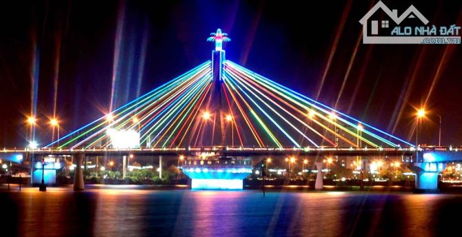CẦN BÁN 20 LÔ 2 MT BIỂN PHẠM VĂN ĐỒNG DIỆN TÍCH 200M ĐẾN 300M