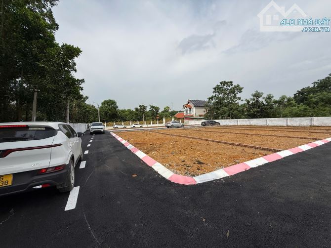 Siêu Phẩm - 3 mặt tiền - Gần quốc lộ 21 - Tiện ích đầy đủ - Cách FPT 5p đi xe