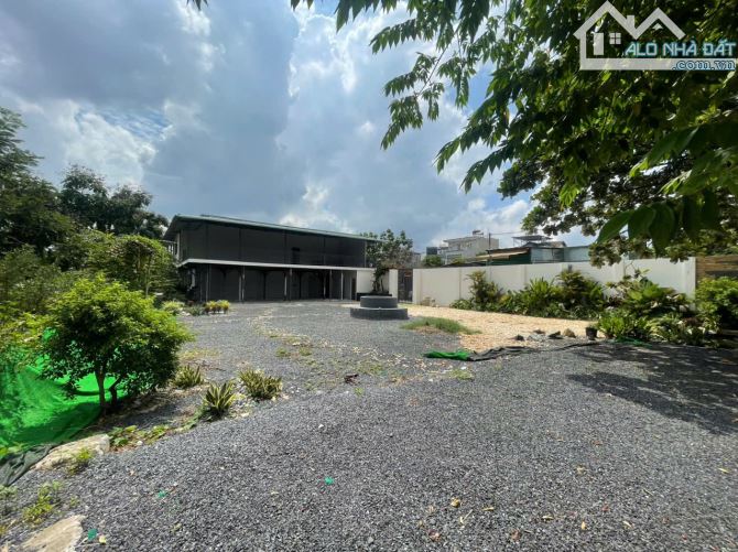 Cho thuê 2500m2 đất ven sông làm nhà hàng, coffee chỉ 200tr an phú quận 2