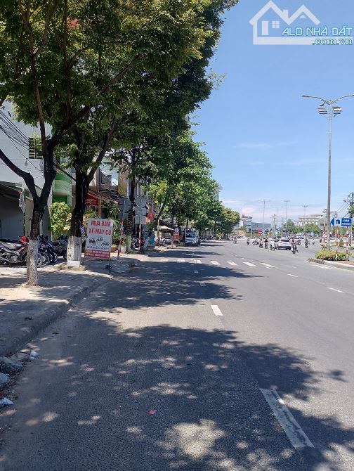 BÁN MẶT TIỀN VÕ NGUYÊN GIÁP.GẦN FURAMA