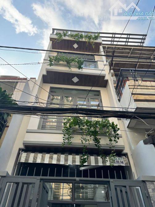 Hot, Nhà DT:3.2x14m hẻm ô tô 197/ Nguyễn Thị Nhỏ, P. 9, Tân Bình, Giá 6.5 tỷ, HĐT 20 tr/th