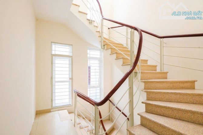 Cho thuê nhà KDT Vĩnh Hoàng Tam Trinh 80 m2 x 4 tầng 25 triệu/tháng