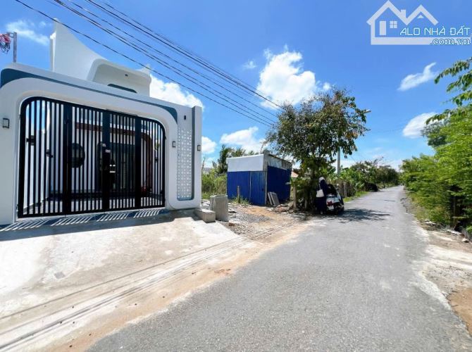 Chủ Ngộp Thở Oxy – Bán Gấp Nhà Đẹp KDC Hoàng Quân, Bình Chánh – Sổ Riêng, Giá Tốt
