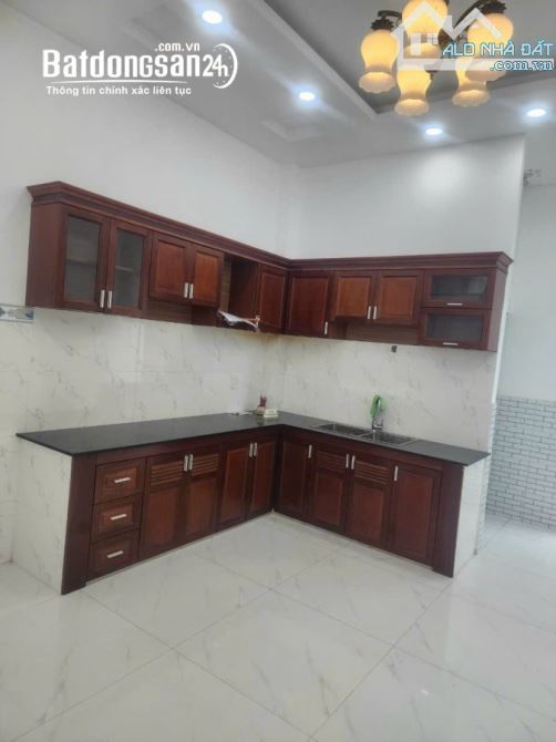 Bán Nhà Chính Chủ Bình Chánh Ngay Đường Hoàng Phan Thái