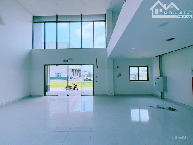 Cho thuê xưởng gần 3ha mới 100% Chuẩn Hạng A Quốc Tế, KCN Nhơn Trạch, Giá thuê 3.7 tỷ.