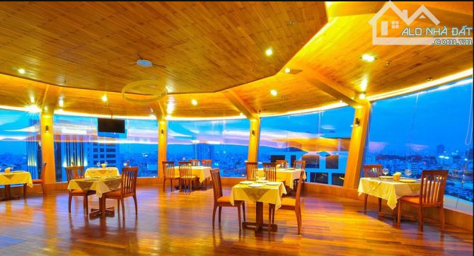 CHO THUÊ KHÁCH SẠN 99 PHÒNG-MT NAM KỲ,Q3- HỒ BƠI ONSEN TRONG NHÀ- GIÁ: 1,5 TỶ/TH