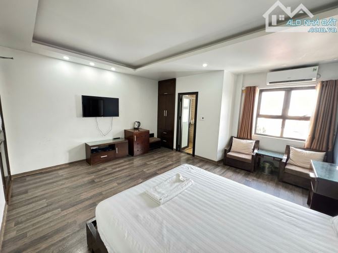 Cho thuê nguyên căn 17 phòng tại Văn Cao, full đồ 50tr