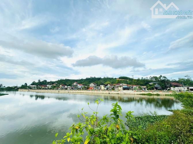 BÁN LÔ ĐẤT DIỆN TÍCH LỚN MẶT TIỀN ĐƯỜNG PHÙNG QUÁN - TP HUẾ, GIÁ CHỈ HƠN 12 TRIỆU/