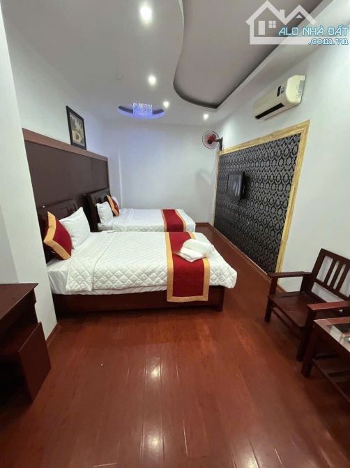 C.H.O T.H.U.Ê khách sạn tại đường LÊ HỒNG PHONG, 25 PHÒNG FULL ĐỒ 80 TRIỆU