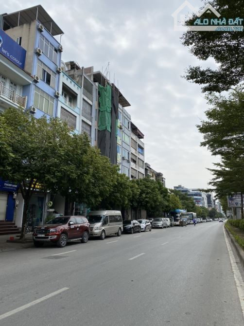 Cho thuê sàn văn phòng mặt phố Trần Vỹ Cầu Giấy có thang máy 70m gia 9,5triệu /tháng