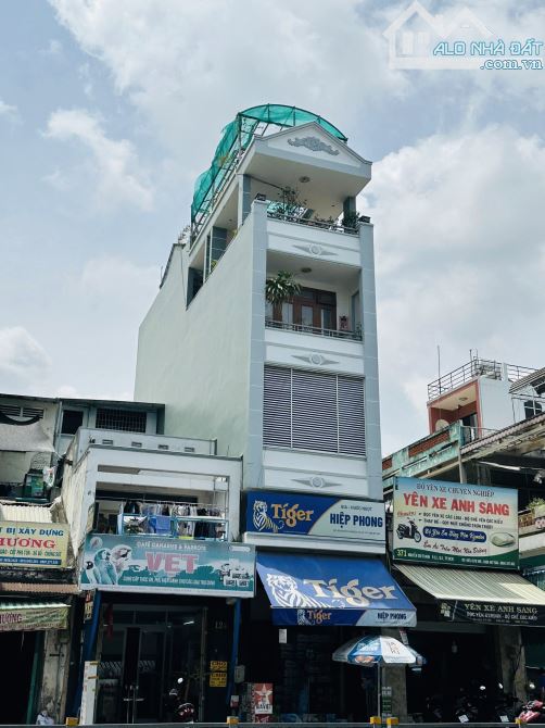 Bán Nhà MTKD Nguyễn Thị Nhỏ - Hồng Bàng , p15 , Q5 , 4 X 17m , 5 tầng nhà đẹp , 20,9 tỷ TL