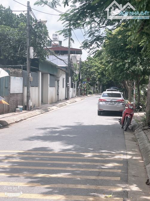 BÁN ĐẤT PHỐ TRẠM – GẦN AEON LONG BIÊN – 65M²