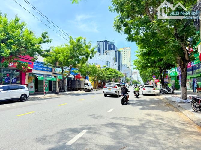 Bán lô đất Biển Mỹ Khê 3 mặt tiền cực hiếm cách 100m bãi biển