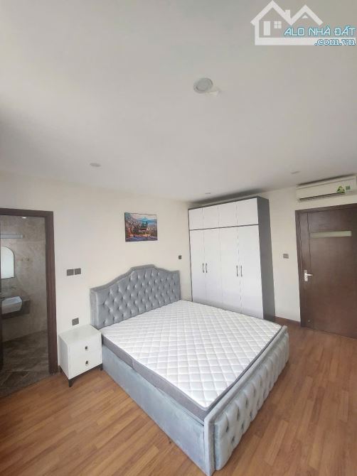 Cho thuê căn hộ Home City Nguyễn Chánh 100m, 3 ngủ,full đồ,19 triệu