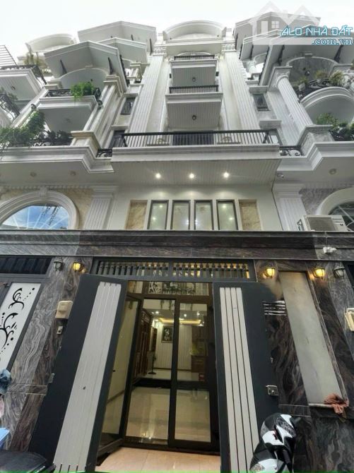 Cho Thuê Nhà Hẻm 8m 1 Sẹc ( Thống Nhất ) 5*12m 1 Trệt 1 Lửng 3 Lầu-4PN-5WC- Nội Thất CơBản