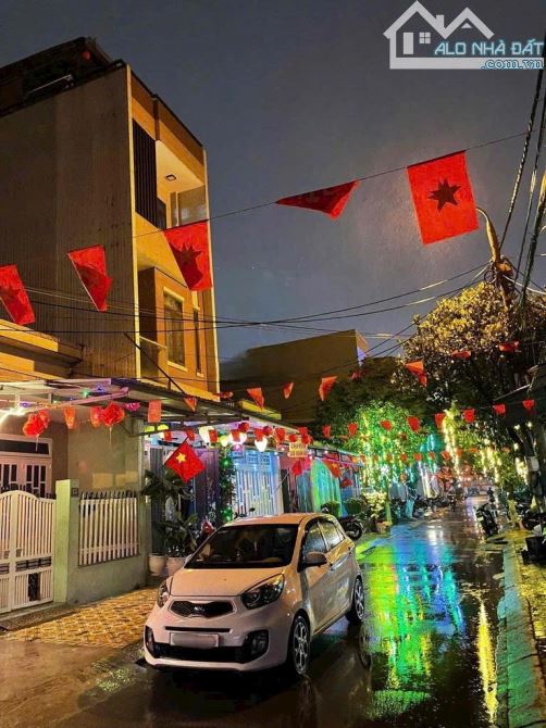 Mình cần bán nhà 2 tầng mặt tiền An Hải 17 , Phường An Hải Bắc , Quận Sơn Trà ⭐⭐⭐⭐