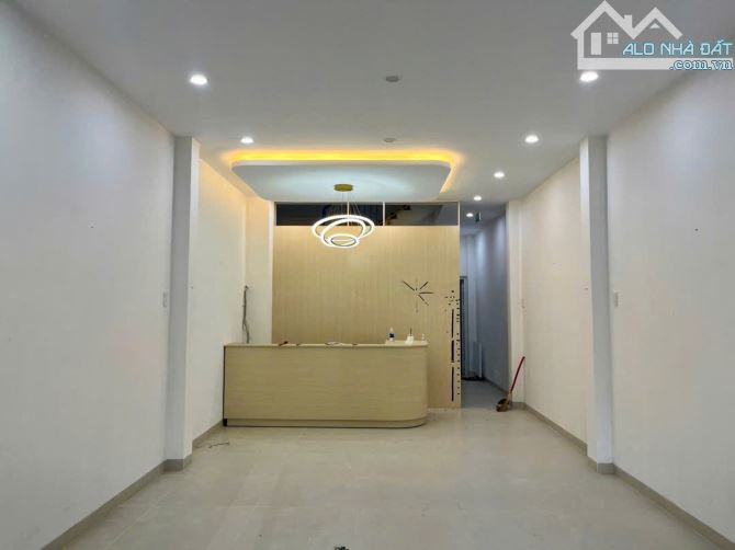 NHÀ 3 TẦNG - MẶT TIỀN NGUYỄN VĂN LINH- VỊ TRÍ VÀNG - CON ĐƯỜNG HUYẾT MẠCH CỦA THÀNH PHỐ