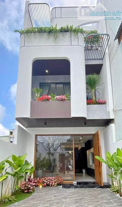 Bán nhà mặt tiền kinh doanh, 2tyxx, sổ riêng thổ cư gần đường ĐỒNG KHỞI, Cây xăng 75 đi 7p