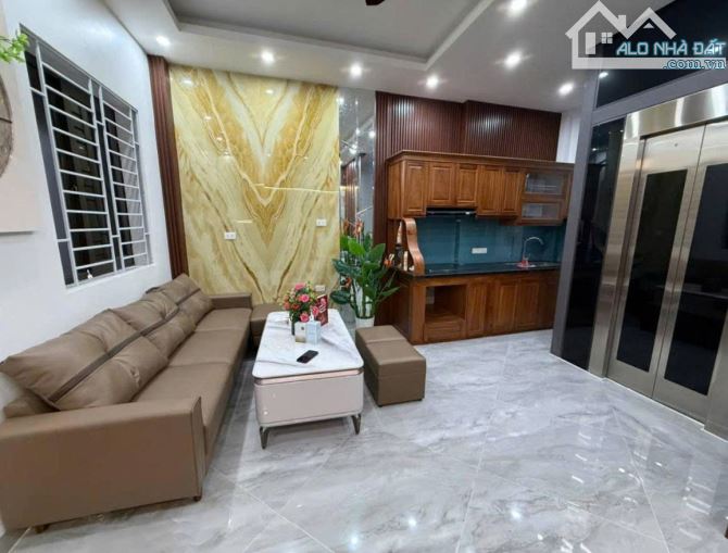 BÁN NHÀ ĐẸP 6 TẦNG THANG MÁY - NGÕ 28 TĂNG THIẾT GIÁP - 6 TẦNG THANG MÁY - NHỈNH 8 TỶ