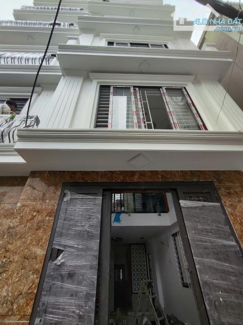 PHỐ LỤA VẠN PHÚC VỀ Ở LUÔN NHÀ ĐẸP 5 TẦNG + LỬNG DT 42M2 MĂT 4,05M CÓ THANG MÁY